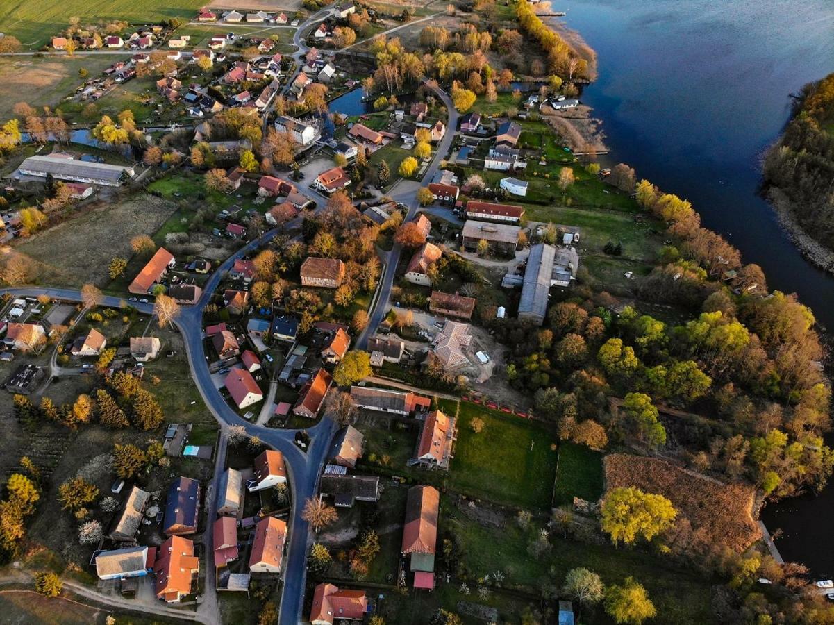 Fewo Mit Balkon, Zimmermann Apartman Strasen Kültér fotó